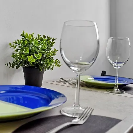 Basarab Chic Studio Apartment